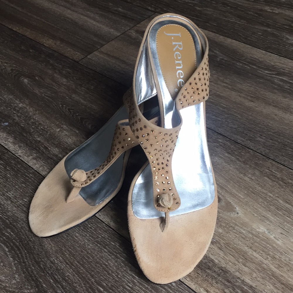 J Renee Bree Rhinestone Suede Sandal Tan size 7.5 - Picture 3 of 6